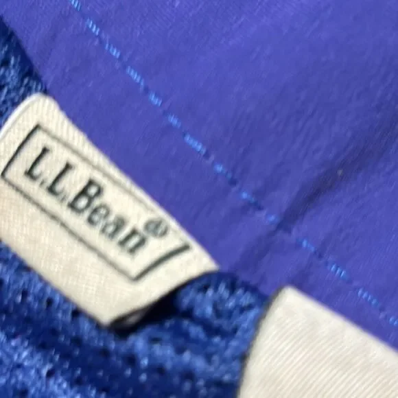 Blue shorts with pockets and internal mesh brief liner 2X - Picture 8 of 11